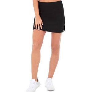 TENNIS SKIRT • never worn
